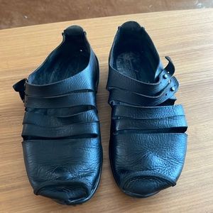 Trippen shoes size European 42/US ladies 10